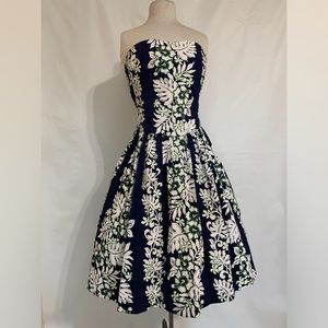 Vintage Style Hawaiian Dress